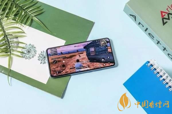 iqoo5值得入手嗎？旗艦“水桶機”入手到底虧不虧！