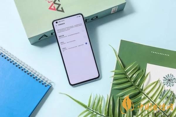 iqoo5值得入手嗎 旗艦水桶機入手到底虧不虧！