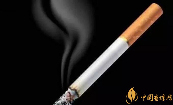 一天抽幾根煙合適，一天一包煙患癌幾率大