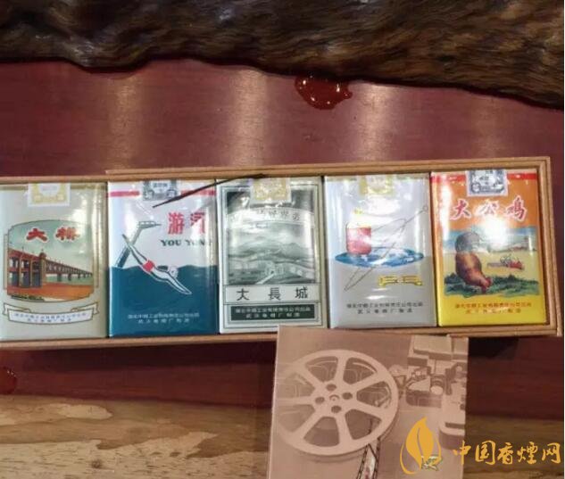 黃鶴樓流金歲月多少錢一條，黃鶴樓懷舊系列香煙